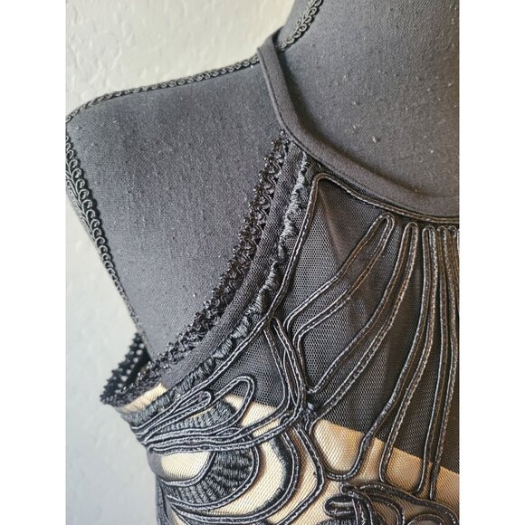 Bebe Black Embroidered Halter Top Size 8 Party Event Clubwear Wedding Cocktail - Picture 3 of 14